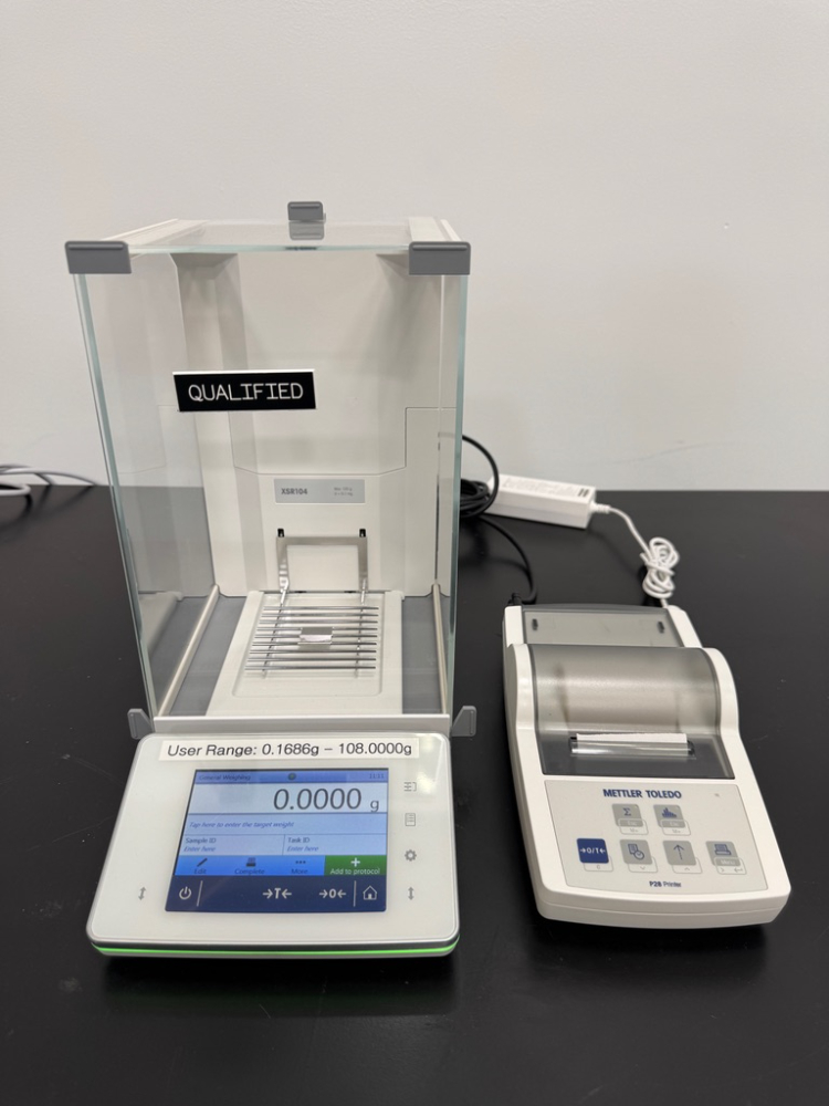 Image of Mettler Toledo XSR104 Analytical Balance w/ P28 Printer